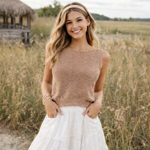 Commense Textured Sweater Tank Top XS Soft Girl Cozy Neutral Earthy Boho Style